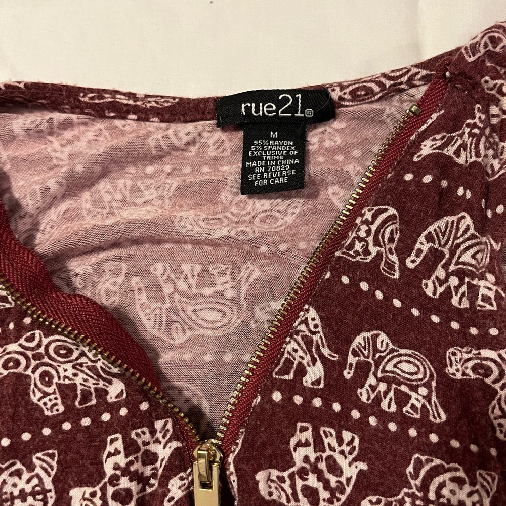Romper - Picture 2 of 2